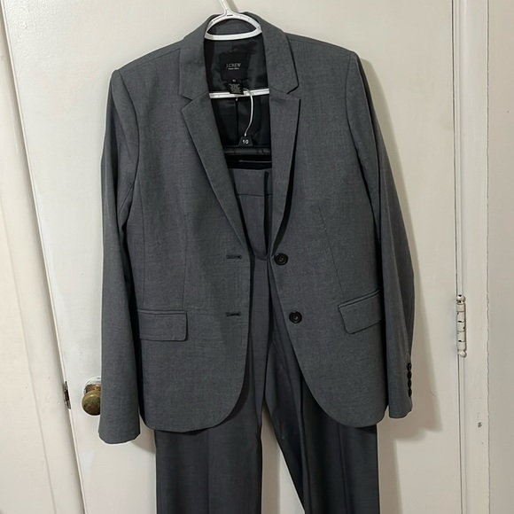 J Crew Grey 2-piece Suit, Size 10 - Picture 1 of 9